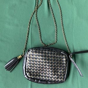 Under One sky Crossbody small pouch